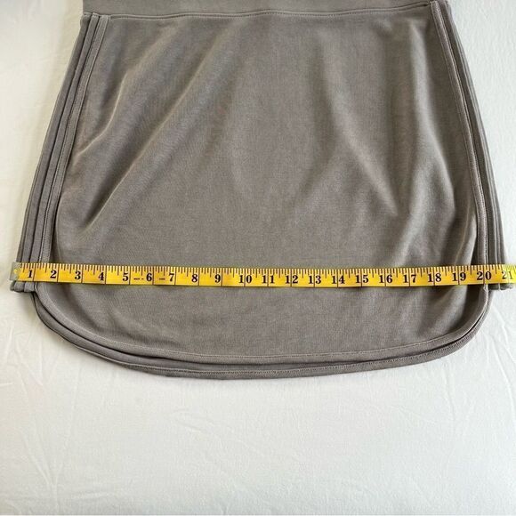 Athleta Serenity Skirt Grey Silver Size Medium TALL Sustainable Lenzing Modal - Picture 9 of 10